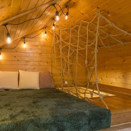 Holiday home Dom Na Wzgorzu Myweek