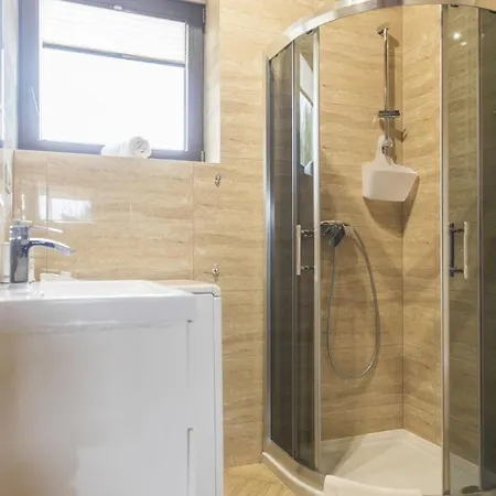 Holiday home Dom Na Wzgorzu Myweek